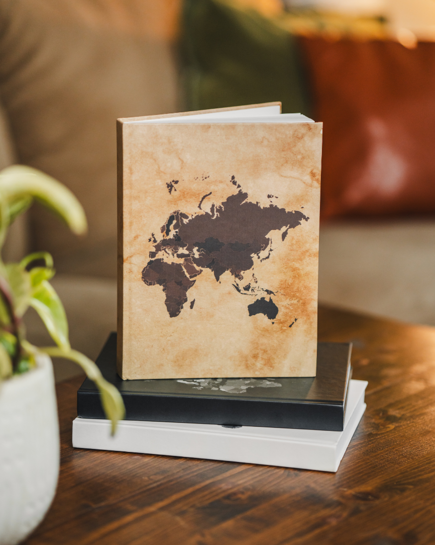 World Travel Journal: Old Paper Edition